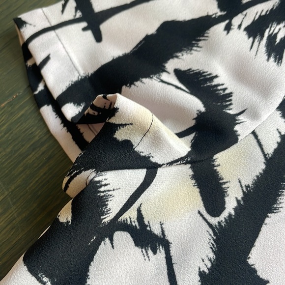 VINTAGE BCBG DRESS - Picture 3 of 5